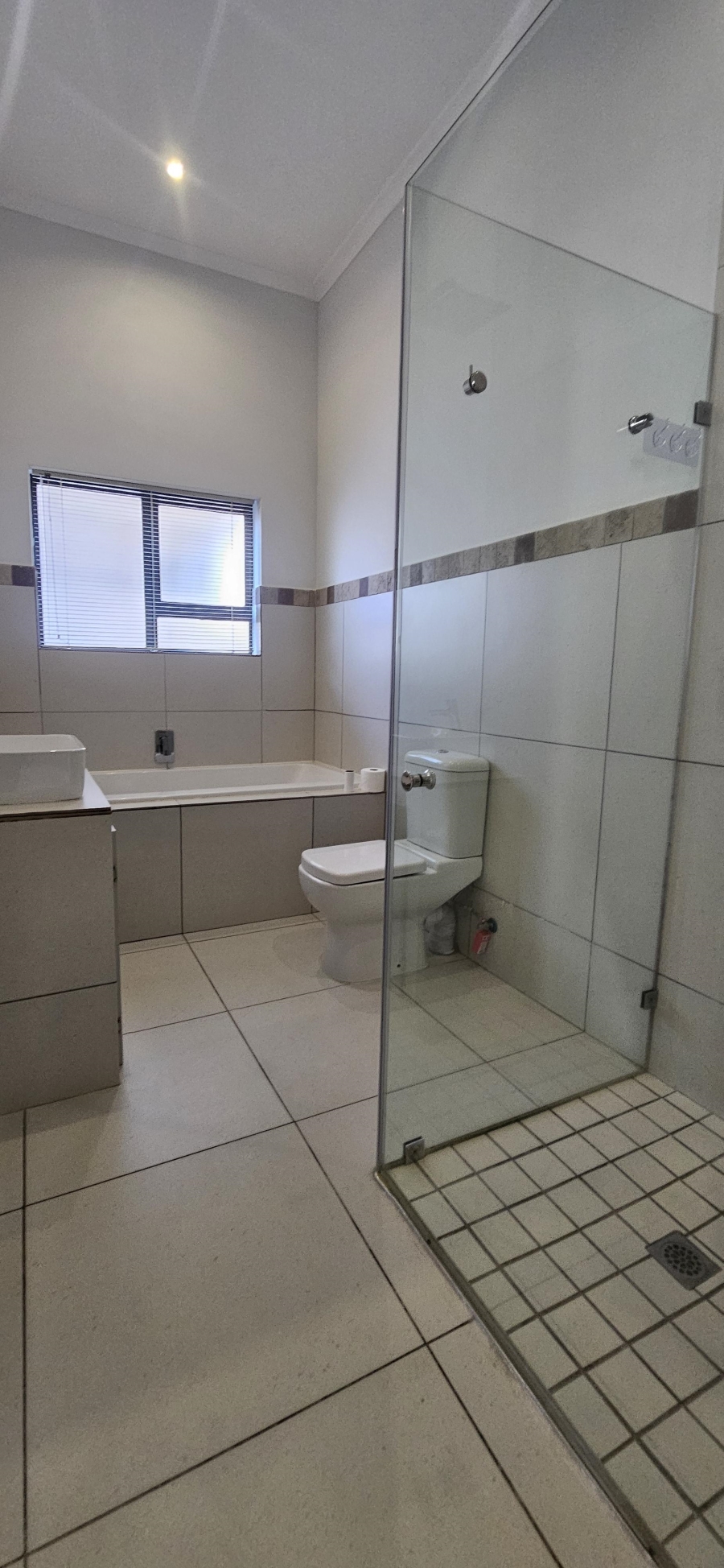 To Let 3 Bedroom Property for Rent in Berg En Dal Western Cape